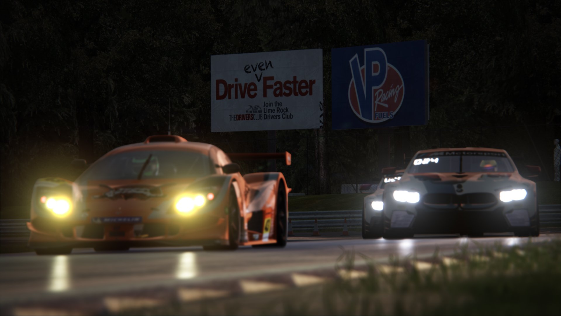 “足球+旅游+文化”融合新产业生态在多地落地,行业持续繁荣