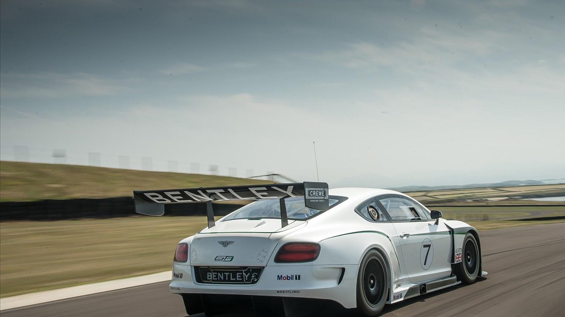 逆转奇迹!王强三分绝杀,北京队在最后瞬间逆转战胜上海!,北京王强个人简历资料