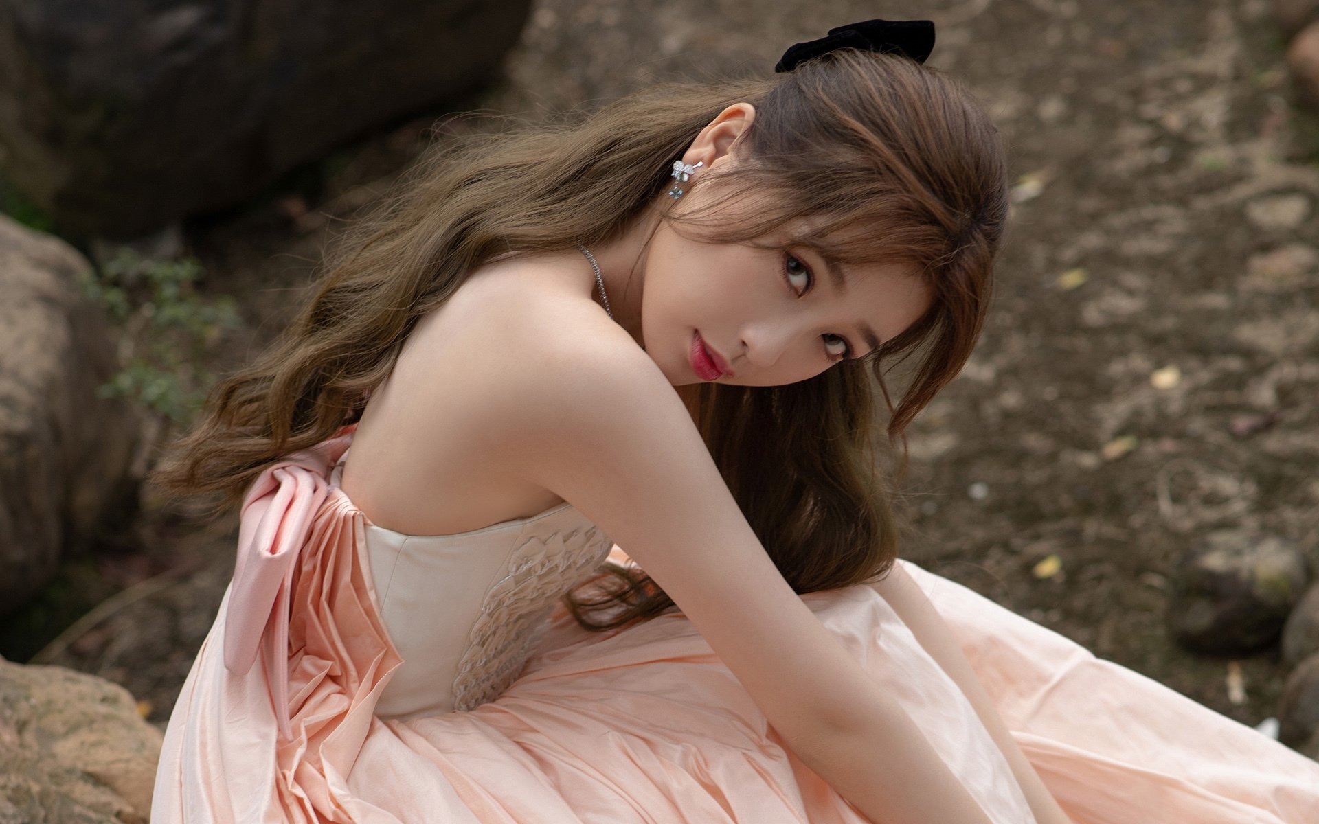 PSG.LGD教练团队战术调整显成效,psg战队教练是谁