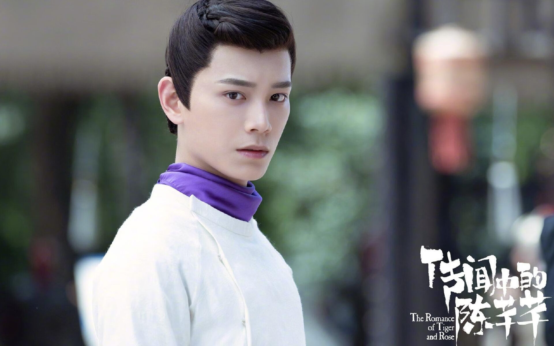 卢卡·东契奇在西班牙观看篮球比赛,球迷关注其瘦身效果,卢卡·东契奇视频